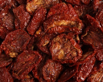 Ready to Eat Sun Dried Tomato Halves preserved with Salt